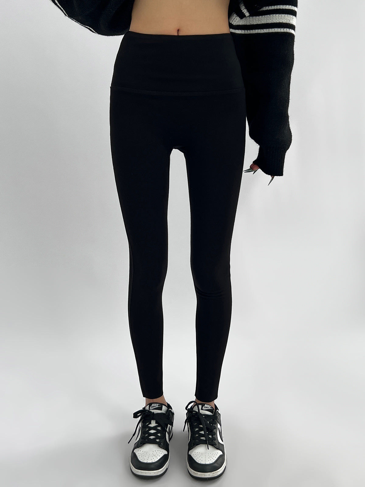 Women's Black Slim Leggings