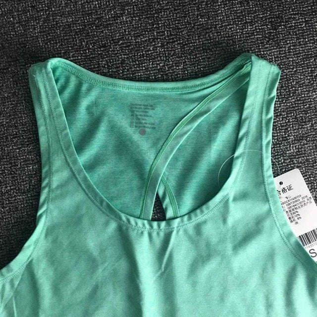 Women’s Backless Sleeveless Yoga Tank Top
